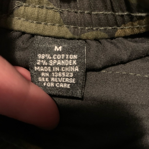 Camo Joggers - Picture 4 of 4